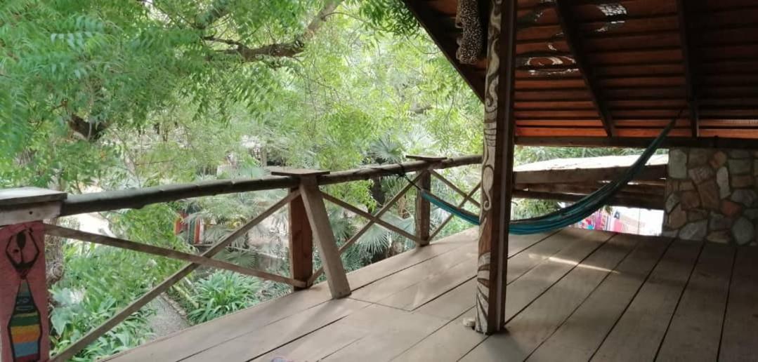 Kokrobite Gardens Restaurant And Guest House Экстерьер фото